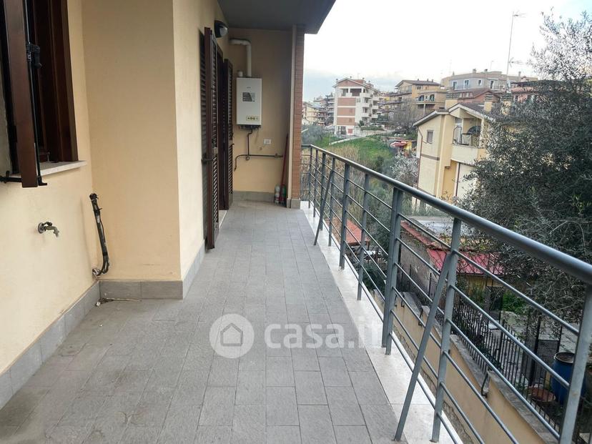 Trilocale in Via Ischia 42 — foto 6 di 25