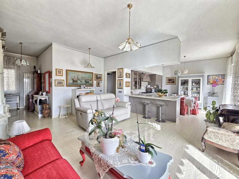 Appartamento in Via Gioacchino Rossini 7 — foto 29 di 49