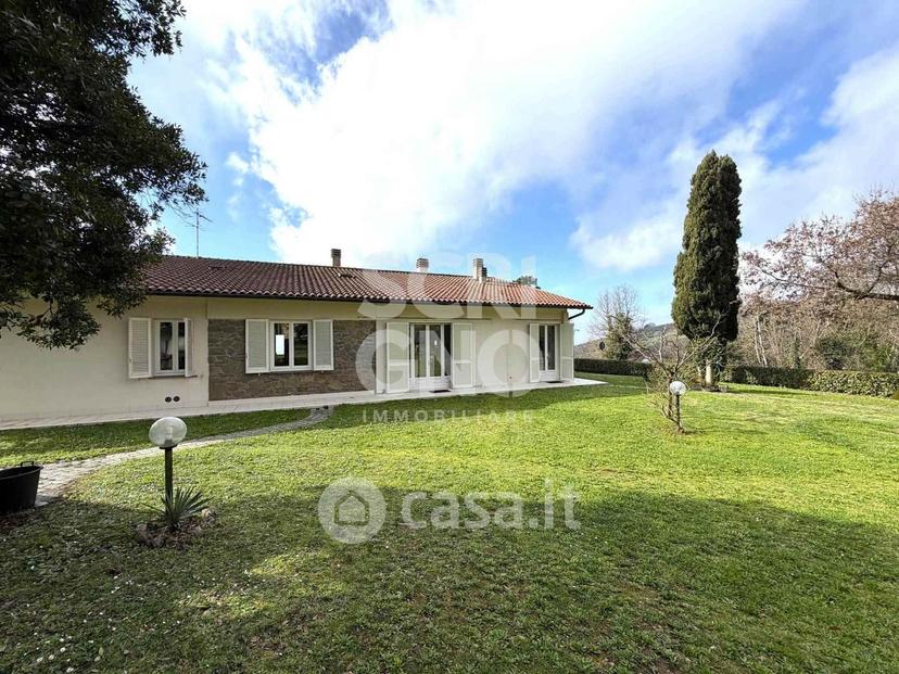 Villa in Via San Giuseppe — foto 2 di 60