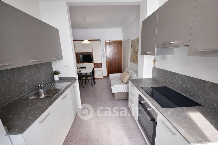 Trilocale in Via Mameli 16 — foto 12 di 12