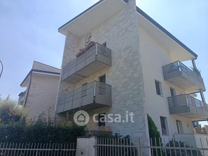 Quadrilocale in Via Cesare Battisti — foto 12 di 35