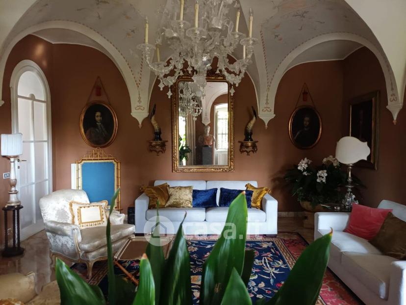 Villa in Via Barzoni — foto 8 di 12