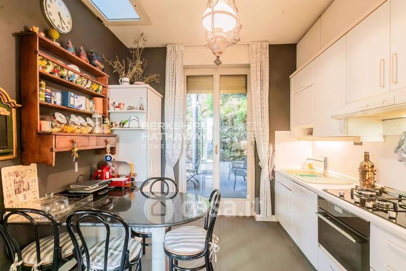Villa in Via Per Brunate — foto 38 di 44