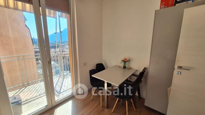 Trilocale in Via Fratelli Cairoli 50 — foto 3 di 15