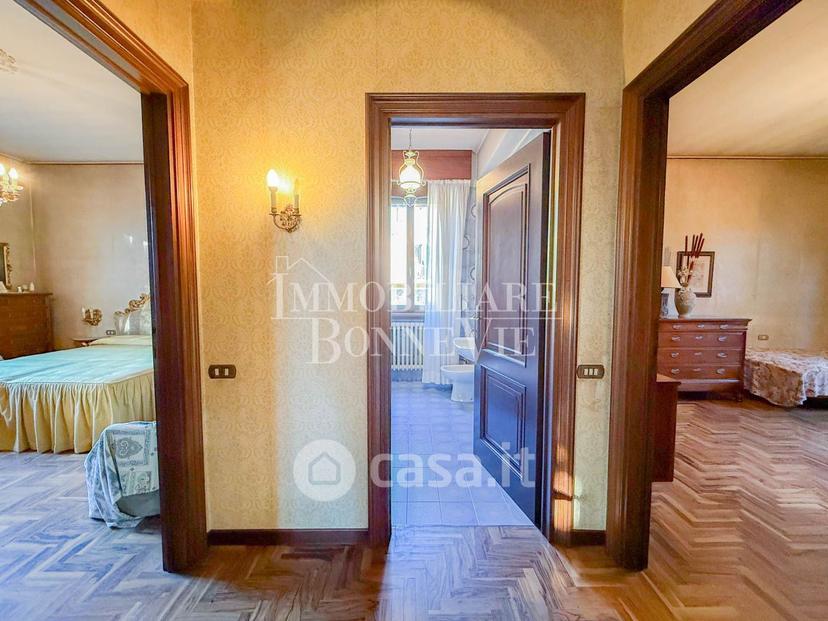 Villa in Via Marinotti — foto 24 di 58