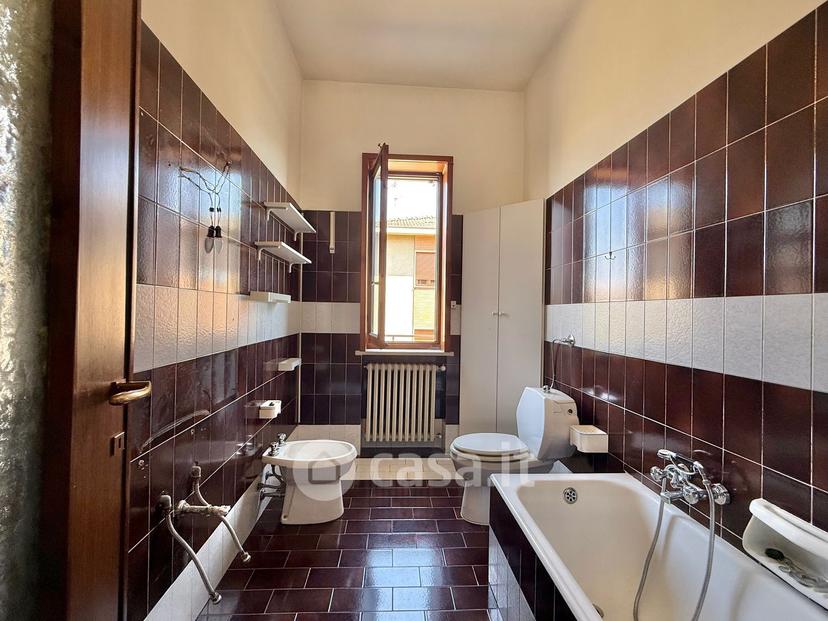 Villa in Via Luigi Barbieri 72 — foto 13 di 57