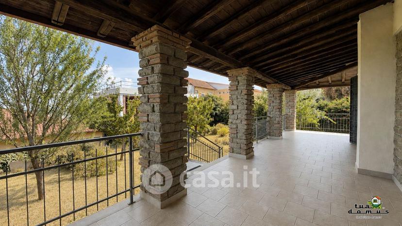 Villa in Via degli Ulivi 2 — foto 12 di 40