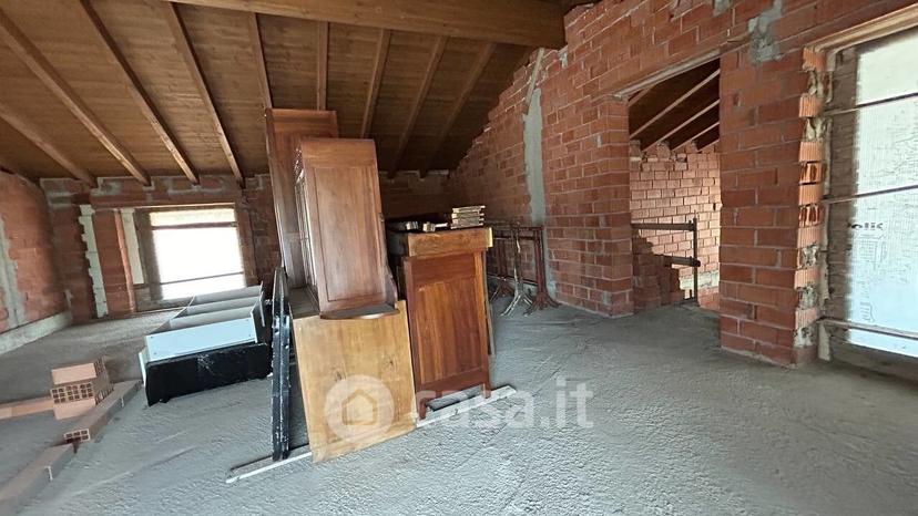 Villa in Via Lazzaretto 34 — foto 32 di 48