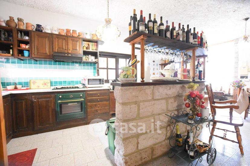 Villa in Sp132 — foto 2 di 70