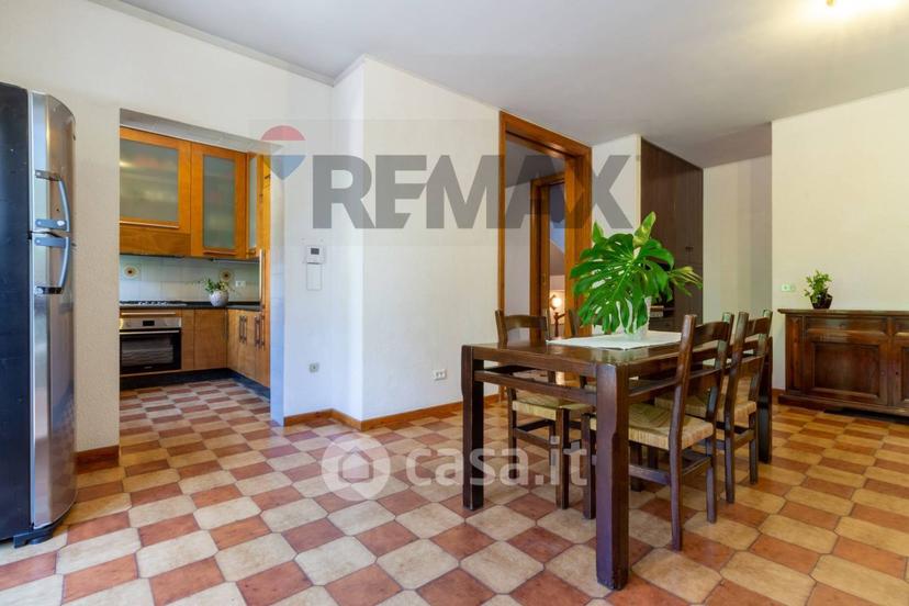 Villa in Via Bartolomeo Colleoni 10 — foto 6 di 46