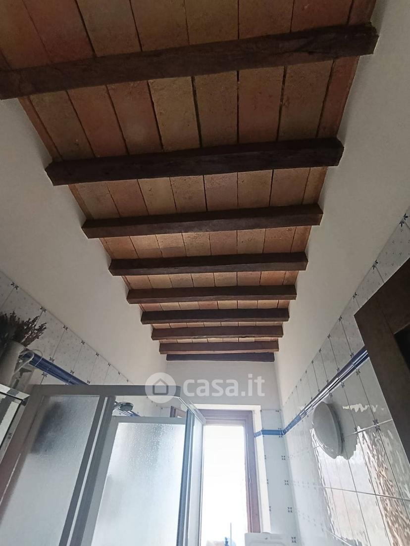 Trilocale in Via Giardini Nord — foto 24 di 25
