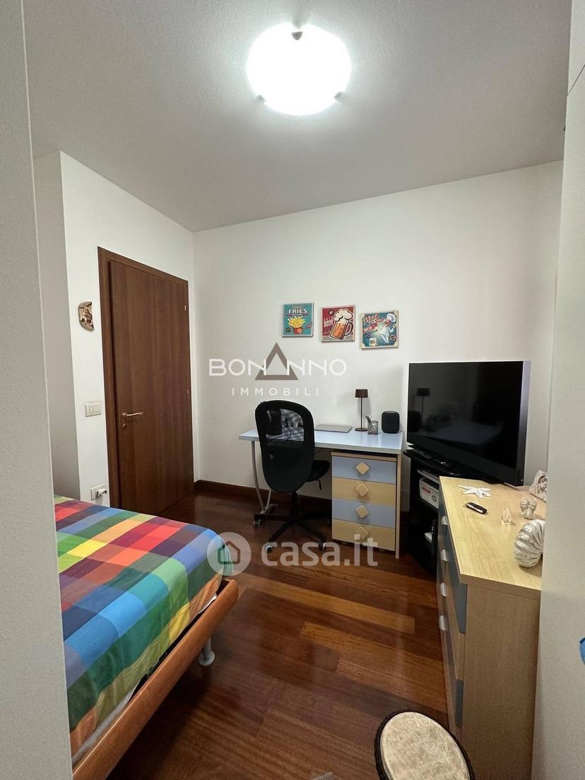 Trilocale in Via dei Carpani — foto 17 di 24