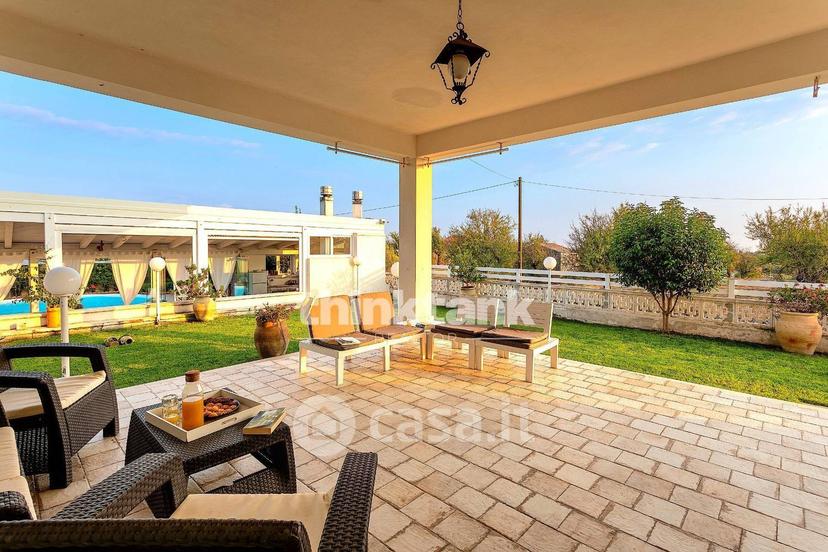 Villa in Via del Giglio — foto 24 di 41