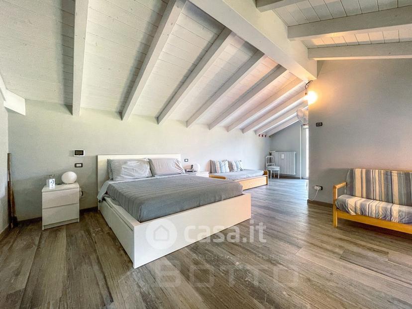Villa in Via Ponte Bria — foto 22 di 49