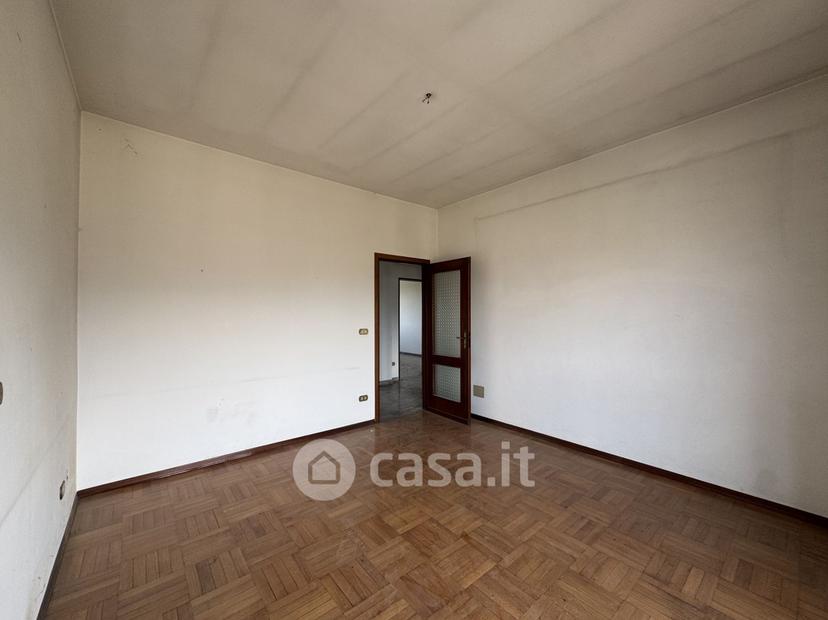 Quadrilocale in Via Cavour 8 — foto 24 di 35