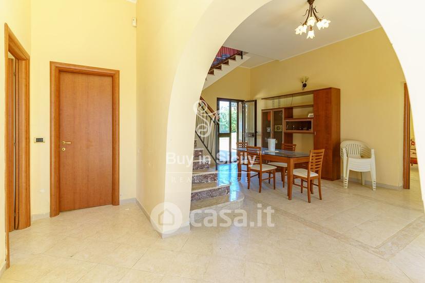 Villa in Via Lido Sacramento — foto 4 di 47