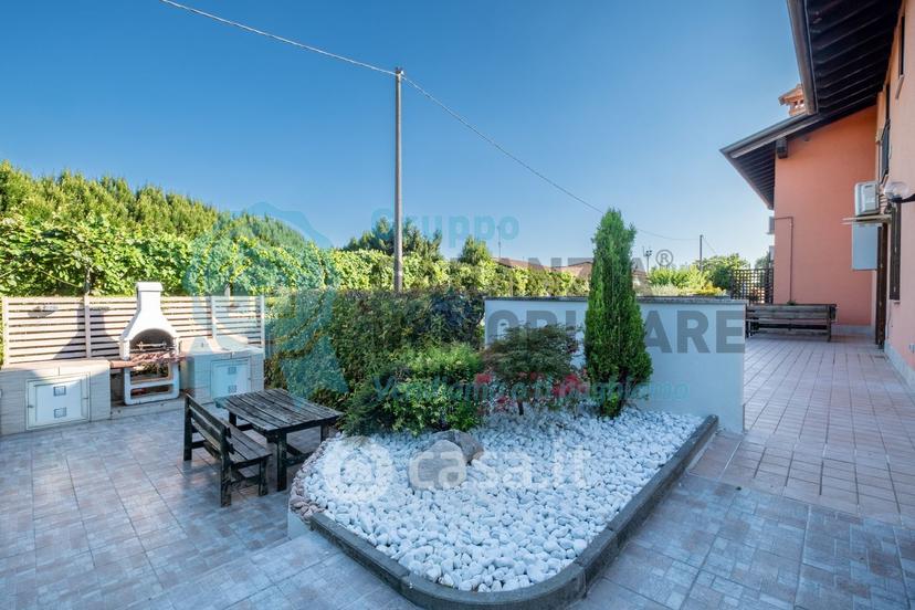 Trilocale in Via della Valle 34 — foto 20 di 36