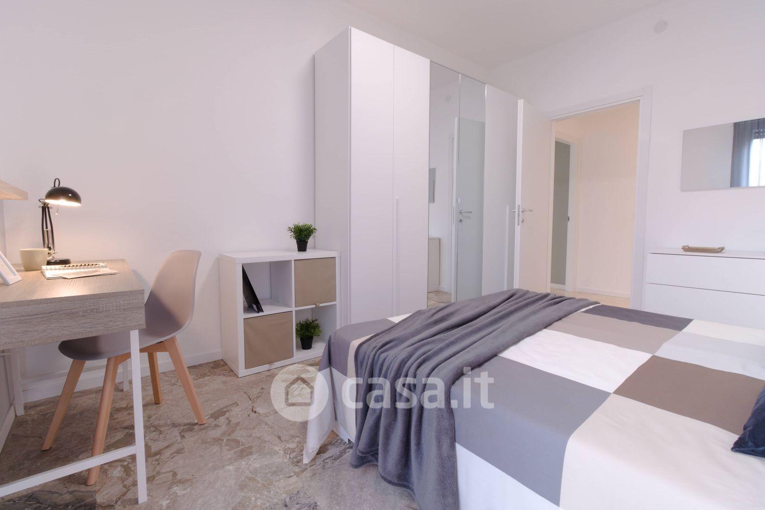 Stanza in Via Senatore Diogene Valotti 22