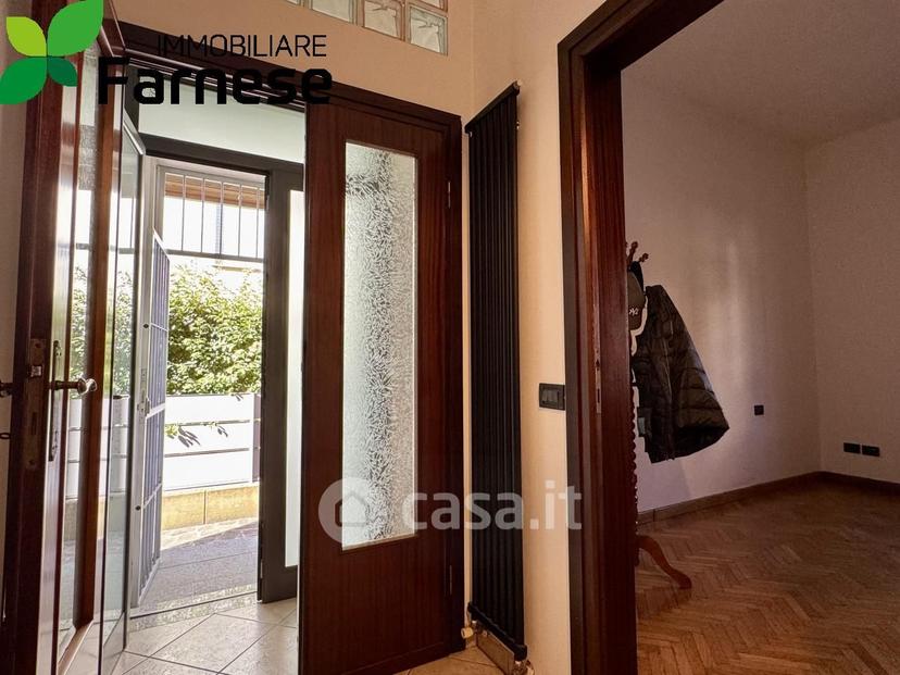 Villa in Via Carlo Uttini 11 — foto 4 di 31