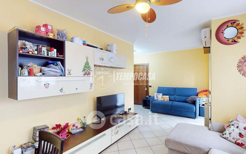 Bilocale in Via Fratelli Cervi 1 — foto 12 di 24