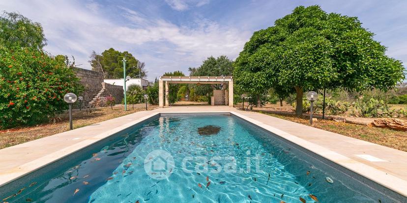 Villa in Strada Comunale Brindisi 6 — foto 36 di 54