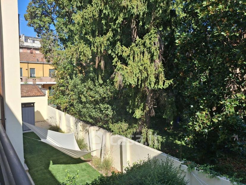 Quadrilocale in Via Francesco del Cossa 21 — foto 14 di 35