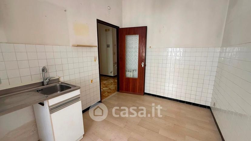 Trilocale in Via Chiappino — foto 6 di 19
