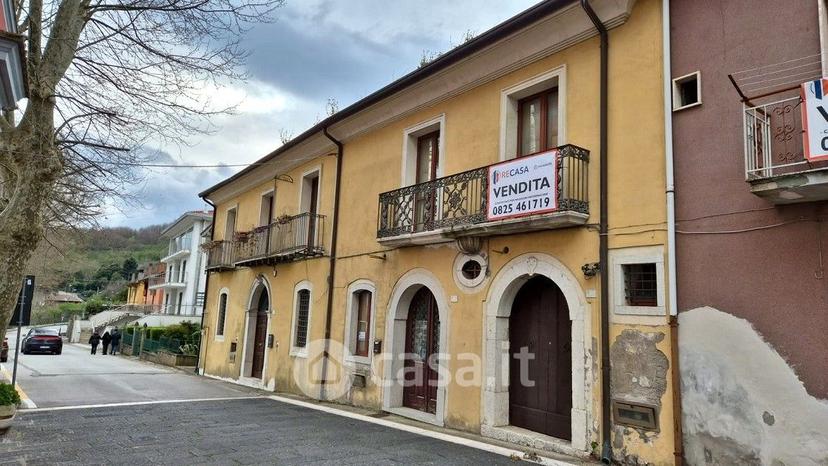 Trilocale in Via Carmine 23 — foto 3 di 12