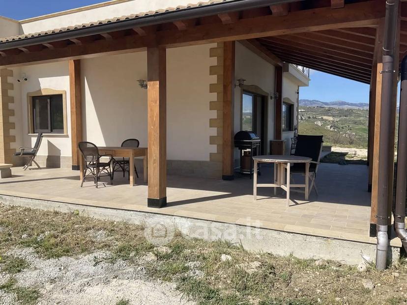 Villa in Via Don Luigi Sturzo — foto 13 di 24
