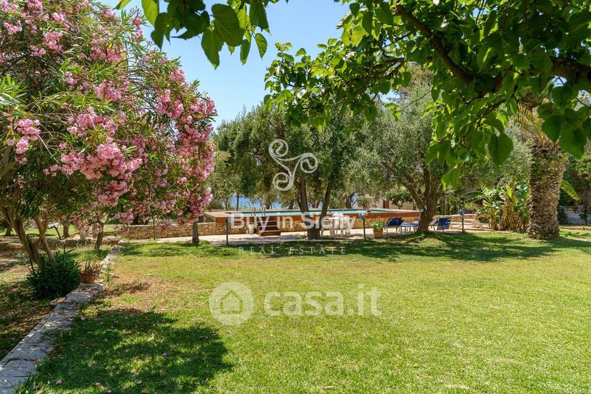 Villa in Via Filippo de Filippi 11 — foto 43 di 57