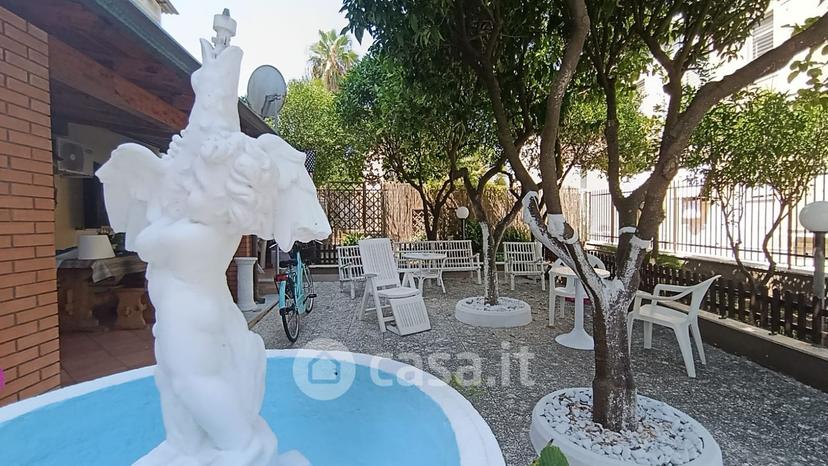Villa in Viale Pietro Fedele 162 — foto 34 di 35