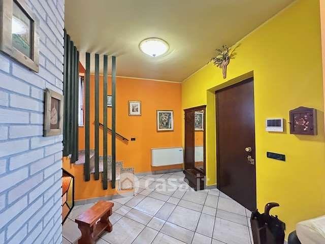 Villa in Via Sandro Pertini 21 — foto 15 di 83