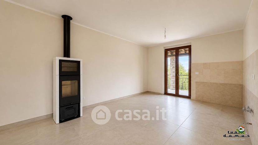Villa in Via degli Ulivi 2 — foto 8 di 40