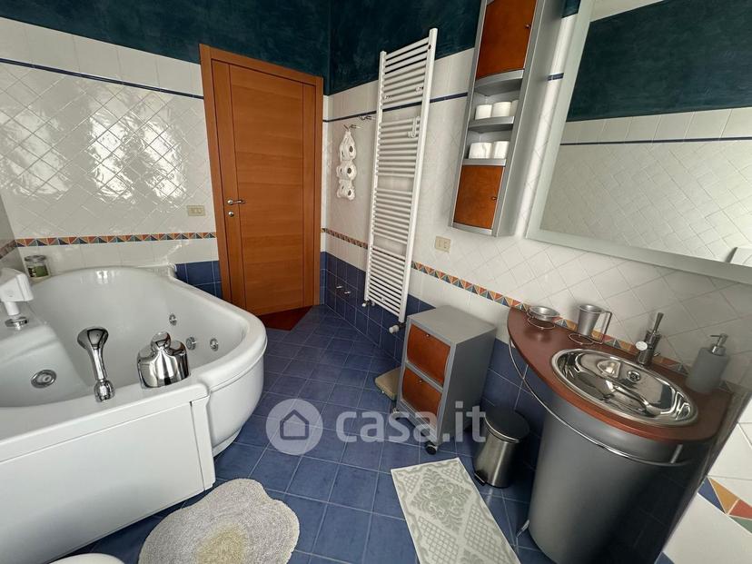 Quadrilocale in Via San Pietro — foto 20 di 27