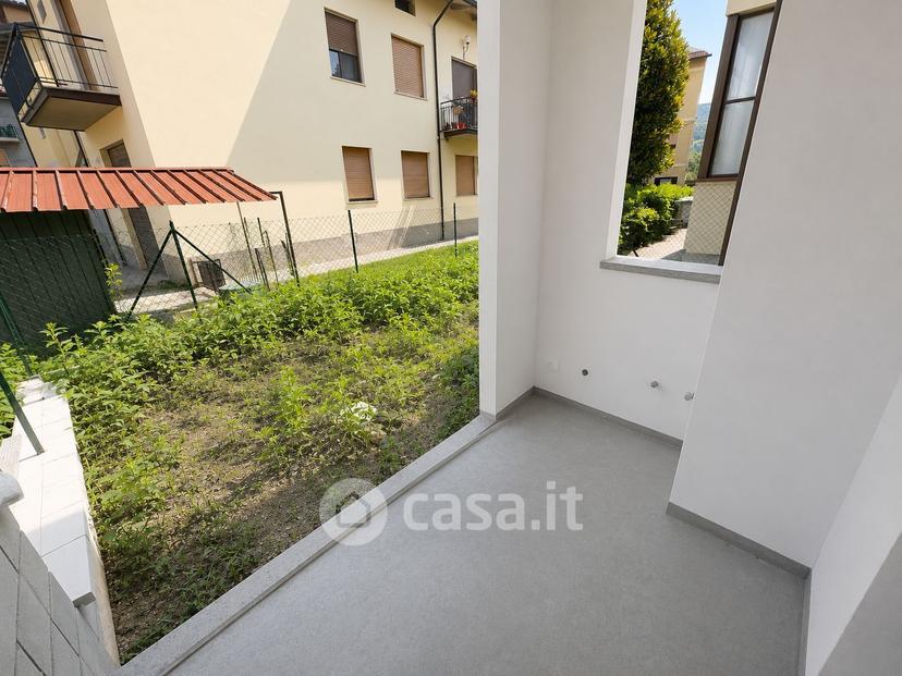 Quadrilocale in Via Petrarca — foto 20 di 24