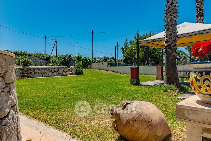 Villa in Via Agamennone 2 — foto 68 di 93