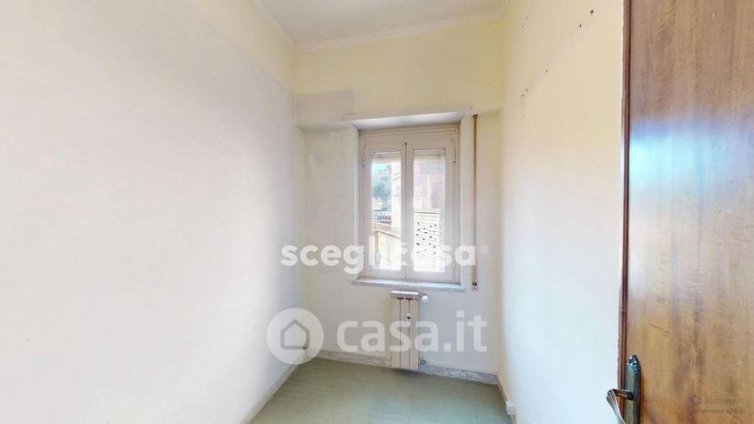 Quadrilocale in Via della Casetta Mattei 167 — foto 9 di 37