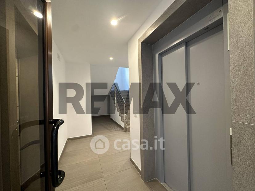 Trilocale in Via Vincenzo Roppo 72 — foto 7 di 11