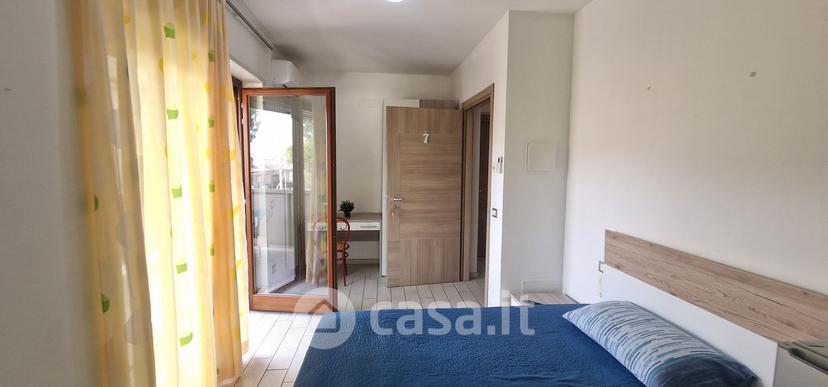 Stanza in Viale Cappuccini 3 — foto 5 di 43