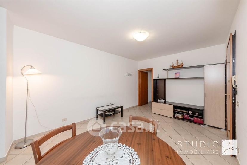 Trilocale in Via Fratelli Rosselli — foto 23 di 26