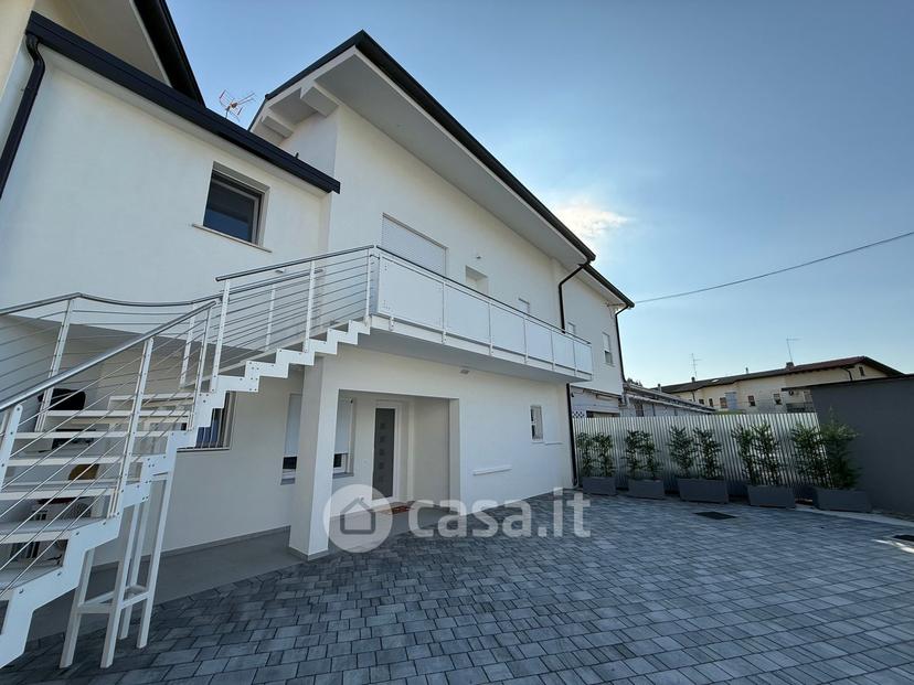 Appartamento in Via Archimede — foto 10 di 13