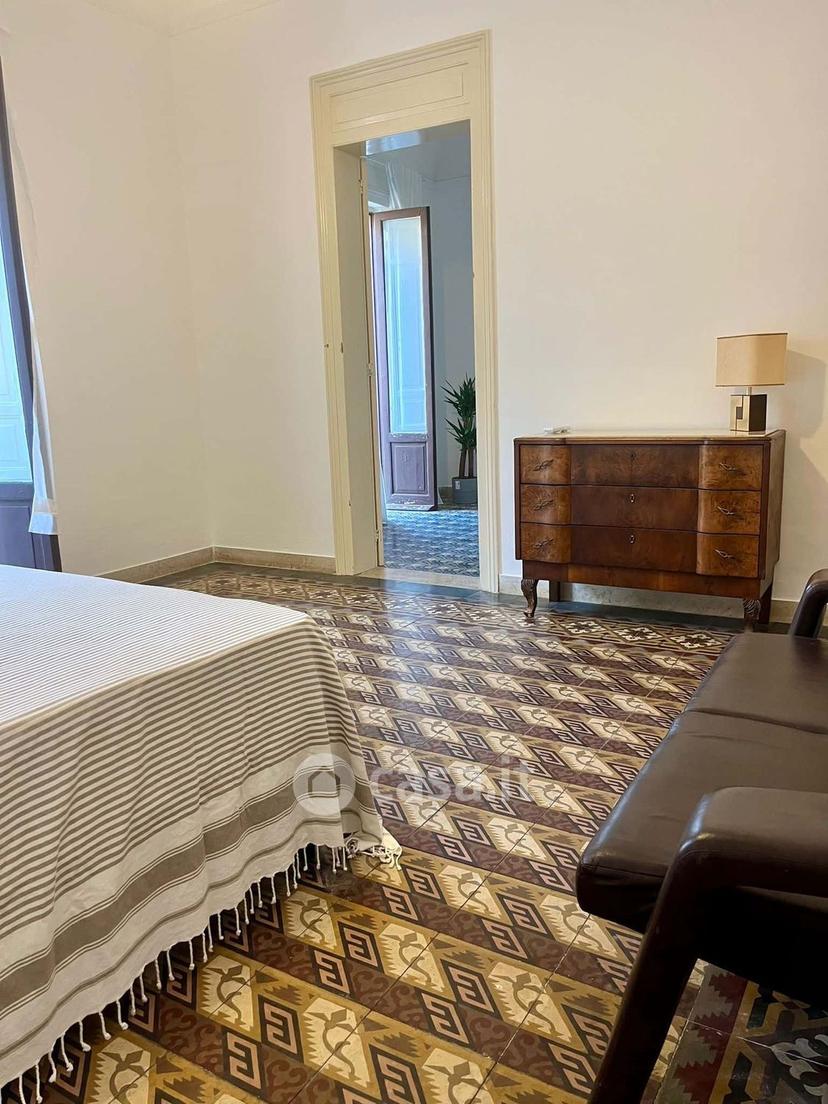Trilocale in Piazza San Francesco di Paola 15 — foto 2 di 23