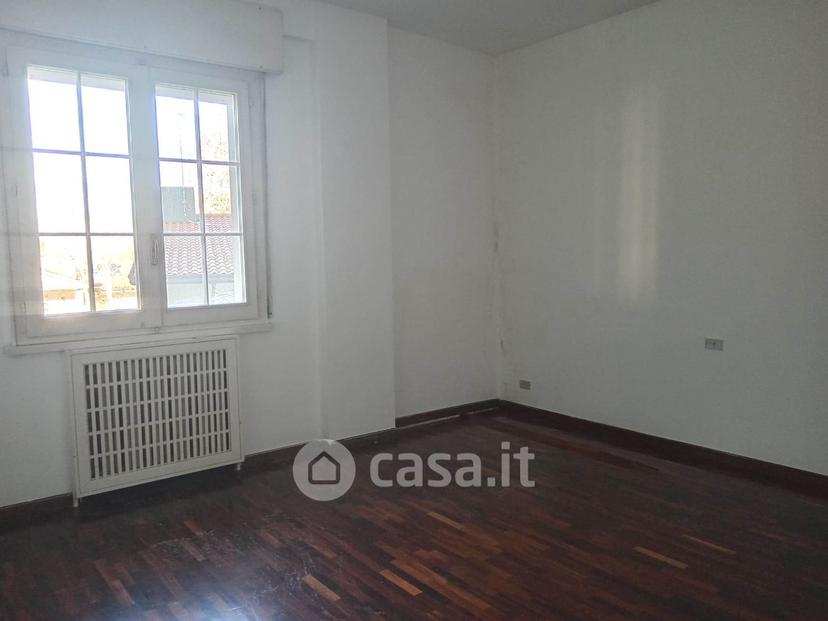 Trilocale in Viale C. Abba 14 — foto 29 di 34