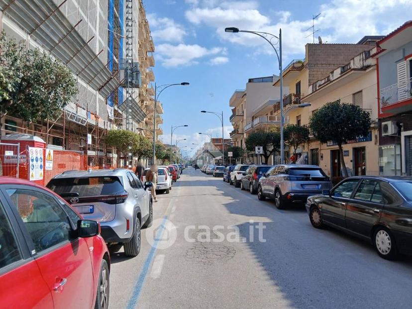 Monolocale in Via Felice Terracciano 21