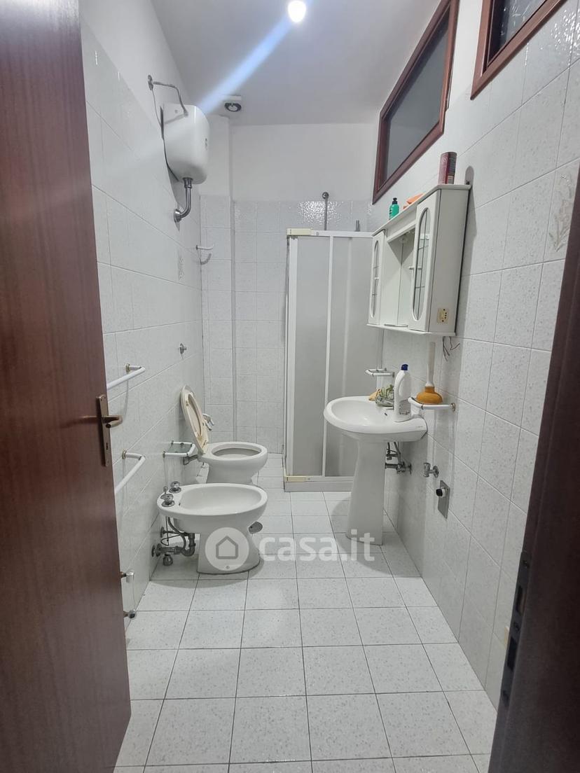 Trilocale in Via Cosimo Petrillo 132 — foto 17 di 30
