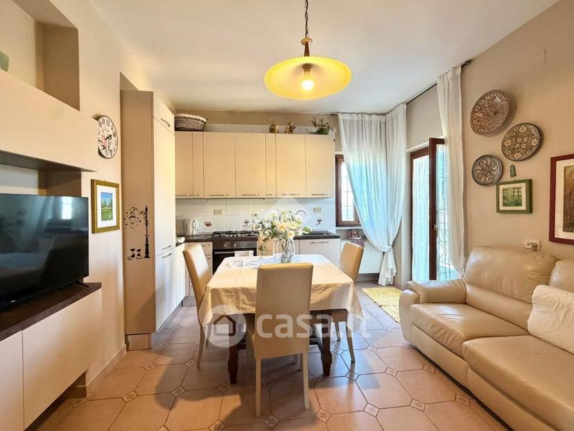 Quadrilocale in Via Feudo 1 — foto 8 di 23