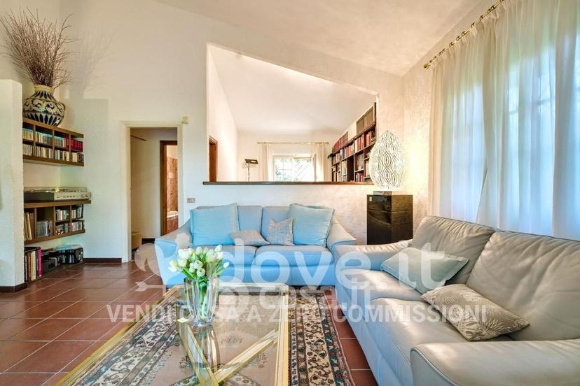 Villa in Via Alessandro Manzoni 28 — foto 39 di 43