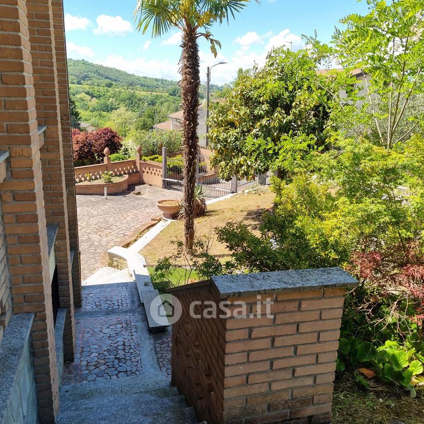 Villa in Via Alessandro Manzoni 32 — foto 11 di 63