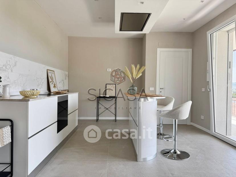 Quadrilocale in Via del Falegname — foto 5 di 34