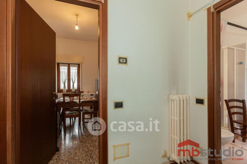 Bilocale in Via Cesare Battisti — foto 18 di 25